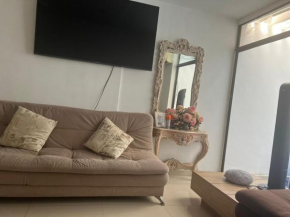 APARTAMENTO CLIMATIZADO 12 PERSONAS - 3 HABITACIONES EXCELENTE UBICACION- MINIMO 3 NOCHES